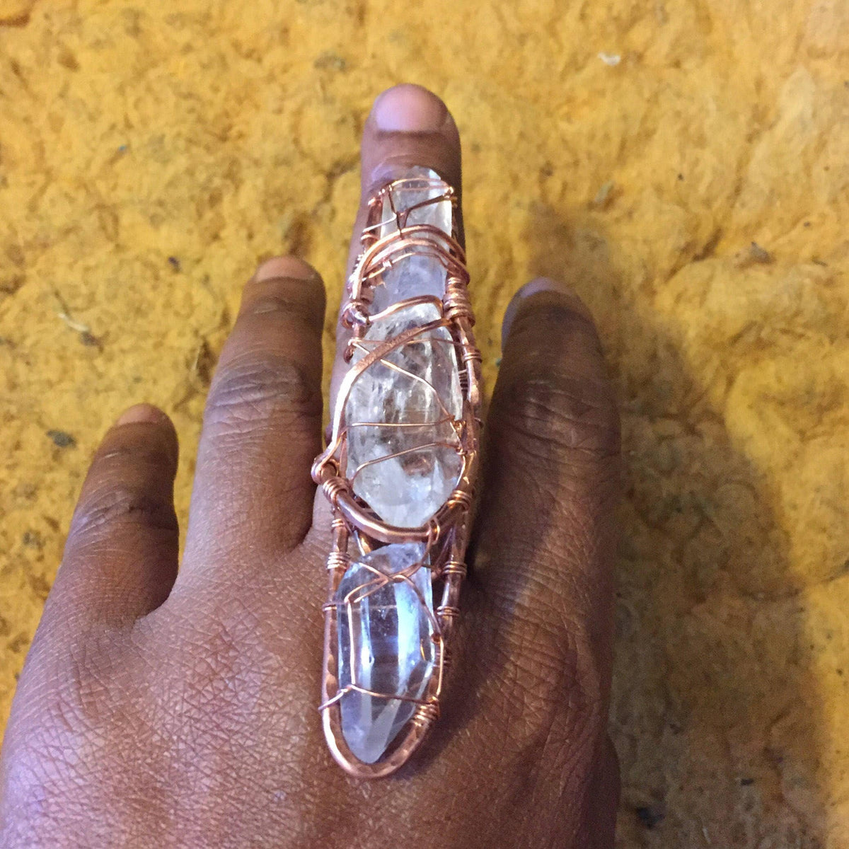 Quartz Finger Ring